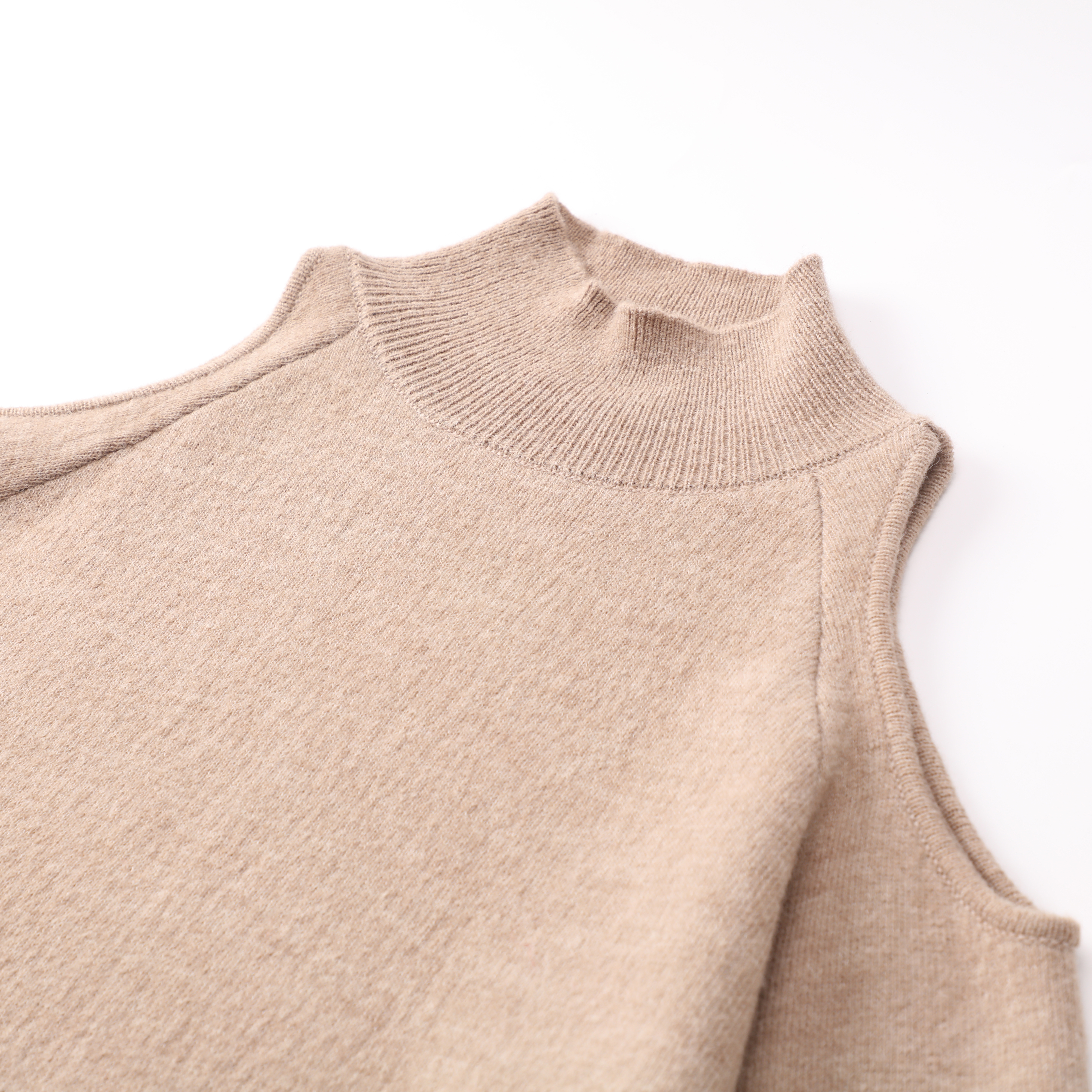 Automne Hiver OEM Usine Personnalisé À Manches Longues Col Roulé Évider Femmes Dames Pull Pull En Tricot