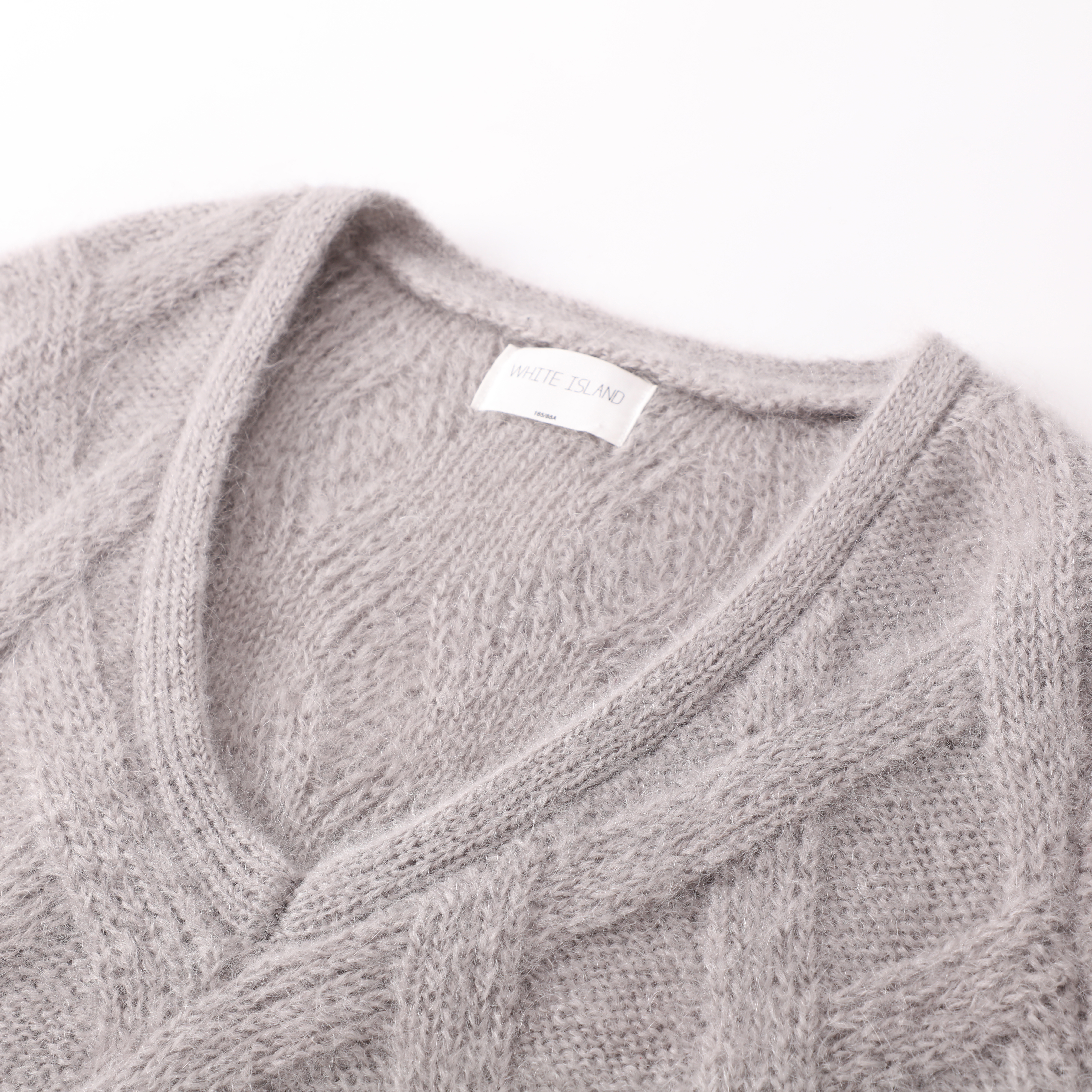 Automne Hiver OEM Usine De Mode Nouveau Personnalisé À Manches Longues En Laine Col En V Gris Femmes Pull Pull En Tricot