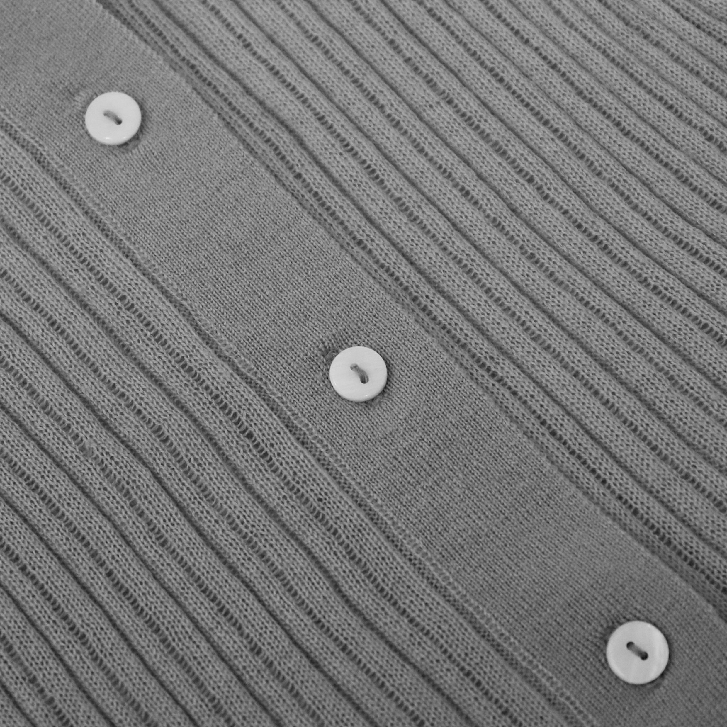 Cardigan de chandail en tricot pour femmes à manches longues gris personnalisé OEM de haute qualité