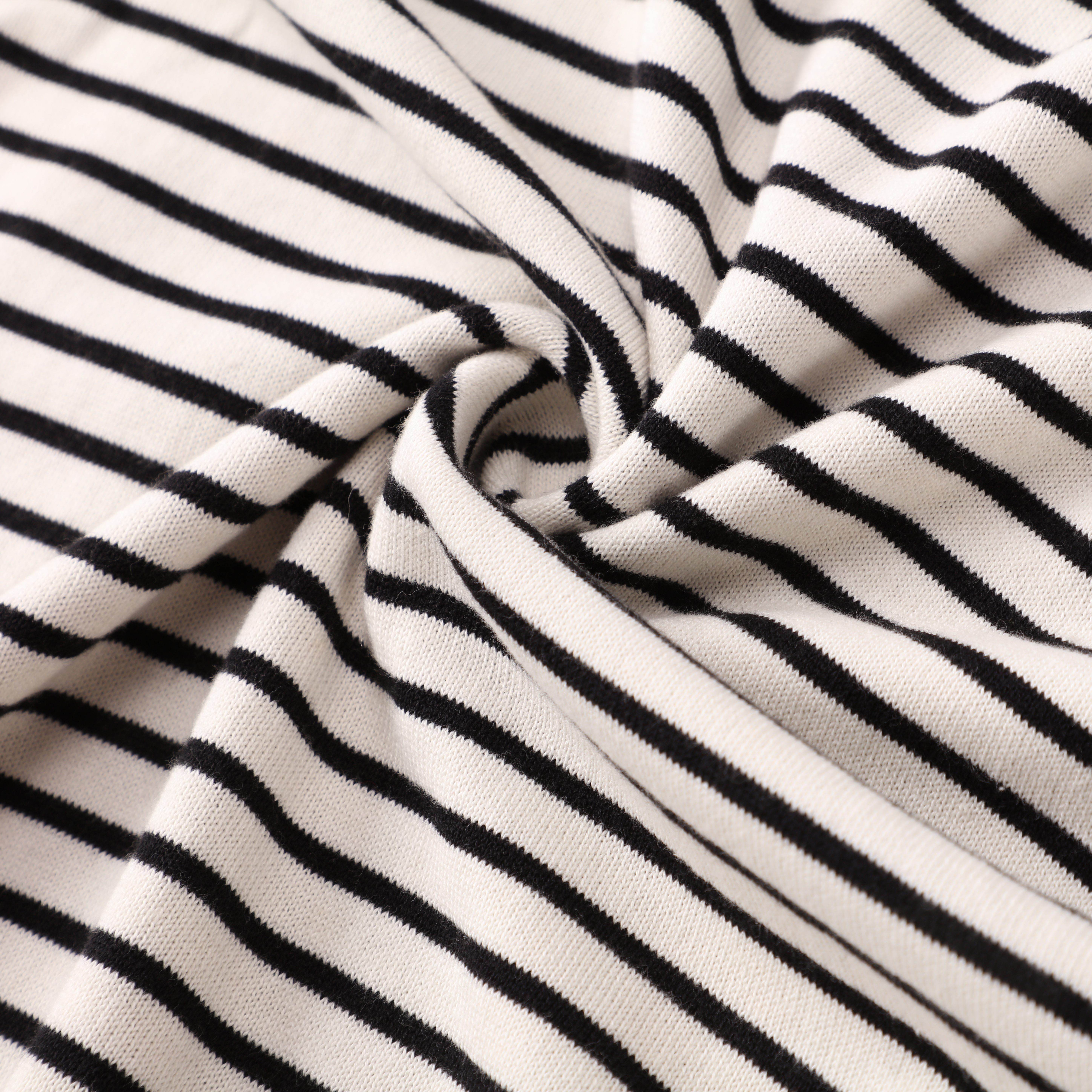 Automne Hiver Mode Personnalisée OEM Rayé À Manches Longues Femmes Dames Pull Pull En Tricot