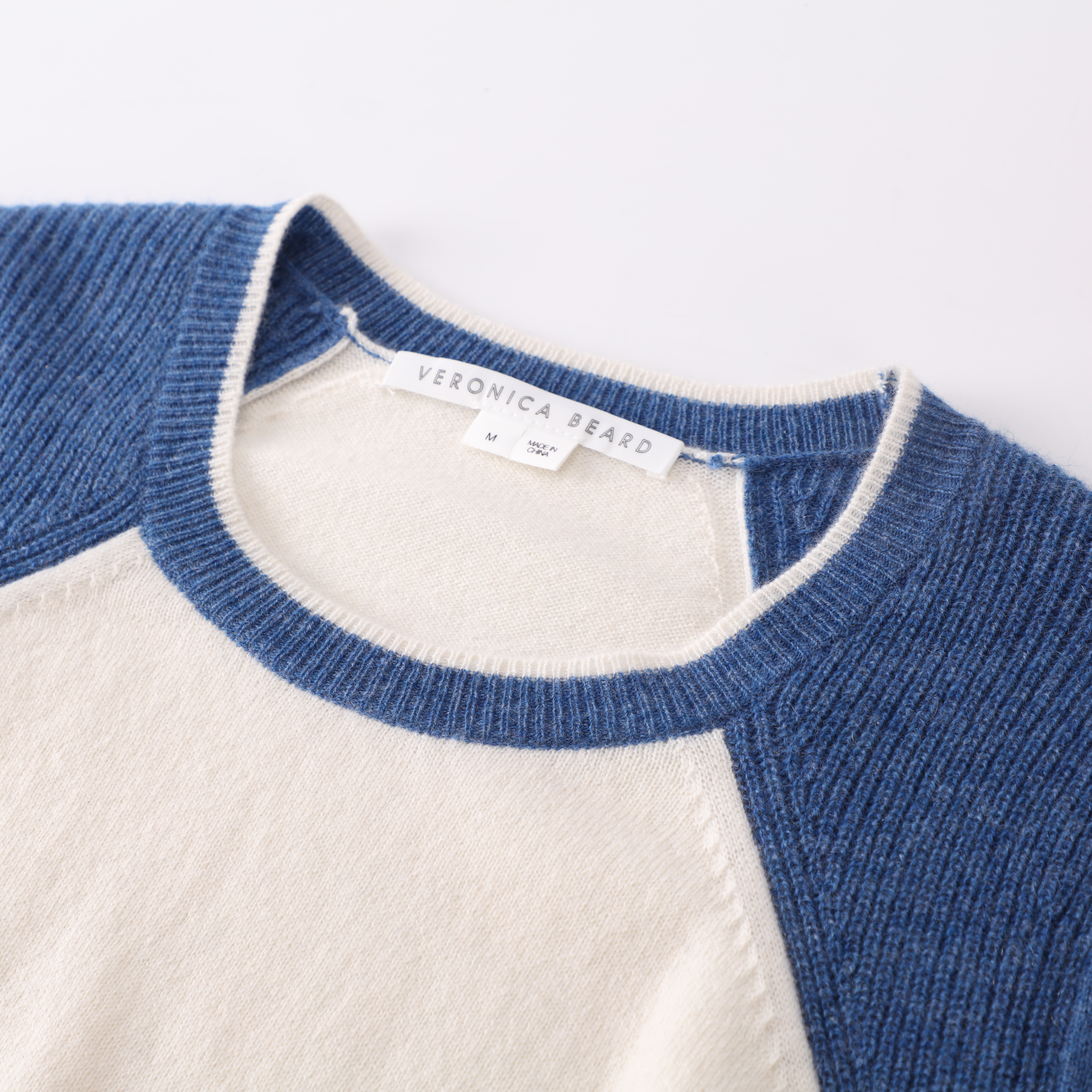 Automne Hiver OEM Usine Personnalisé Couleur Correspondant À Manches Longues O-cou Femmes Dames Pull Pull En Tricot