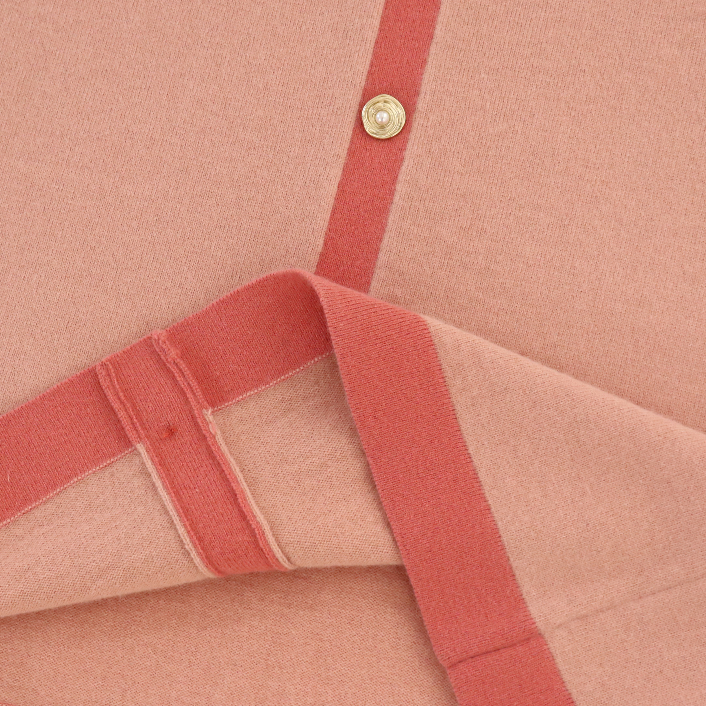 OEM personnalisé hiver chandail à manches longues cardigan haut jupe deux pièces femmes tricot ensemble