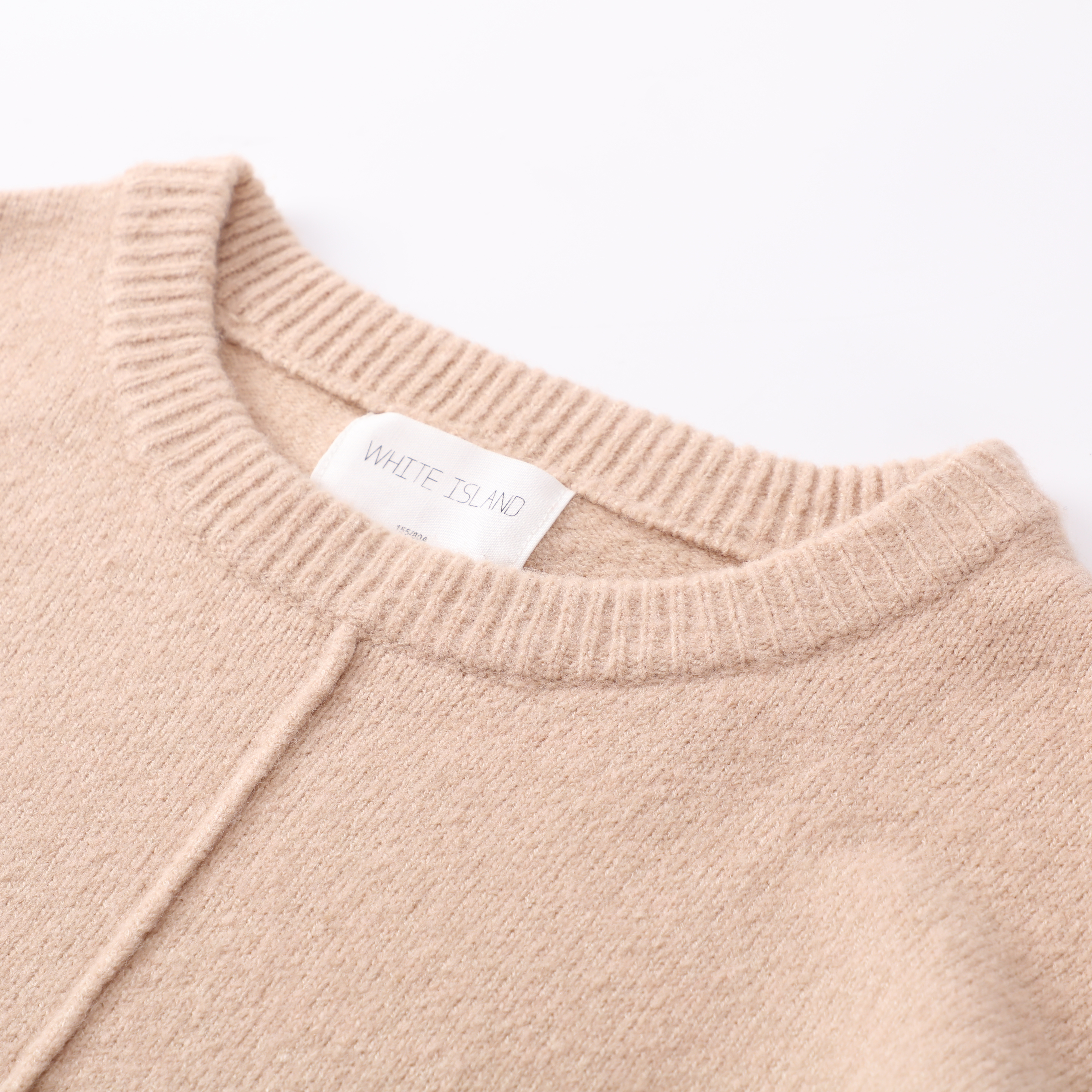 Automne hiver OEM personnalisé Beige à manches longues lâche femmes dames pull pull en tricot