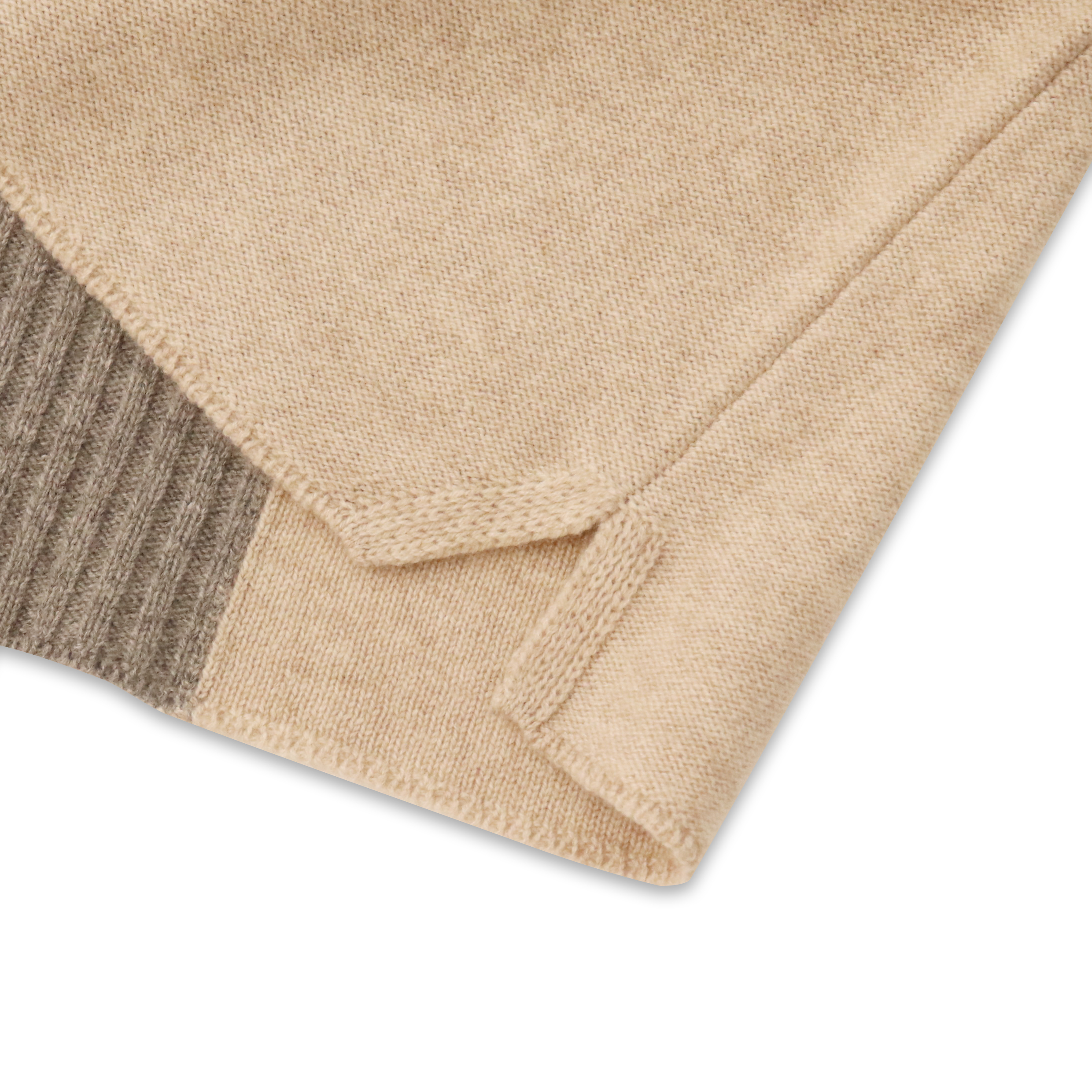 Automne hiver OEM usine personnalisée à manches longues couleurs contrastées laine femmes pull pull en tricot