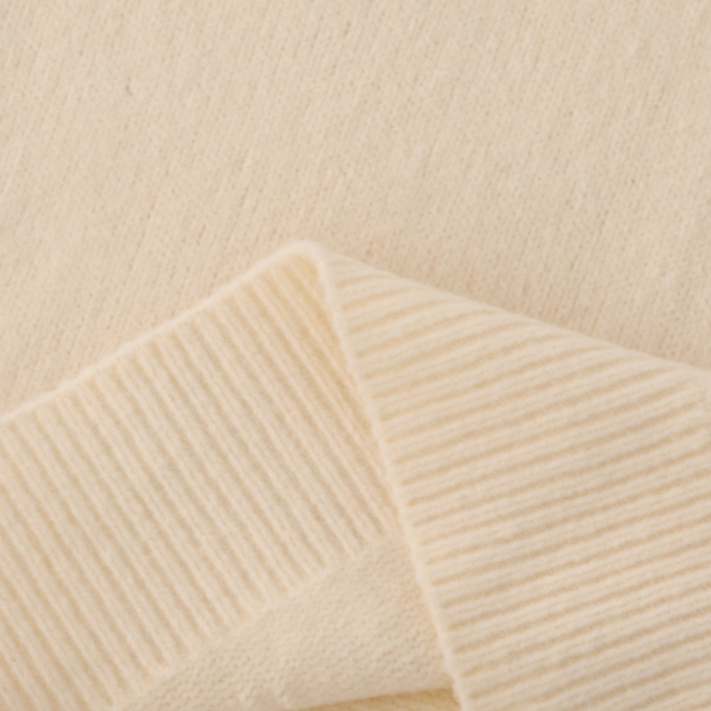 Automne hiver OEM usine personnalisé à manches longues Beige col en V femmes pull pull en tricot